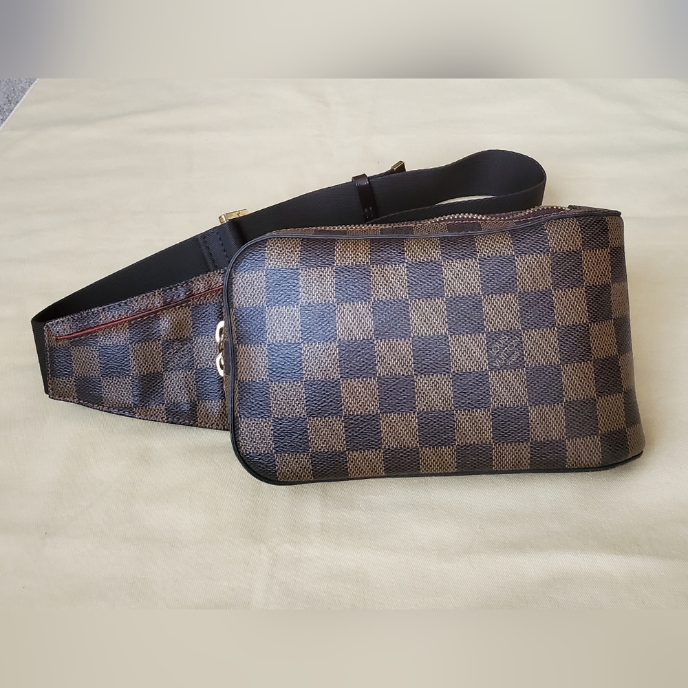 Louis Vuitton Geronimo Bumbag